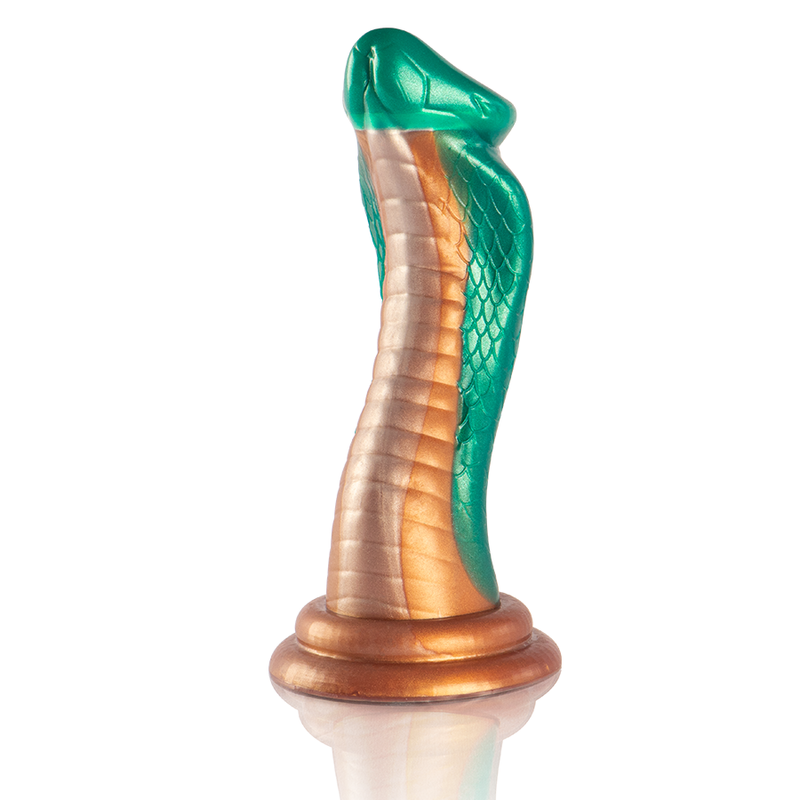 Dildo de silicona verde en forma de cobra de la marca EPIC, con diseño realista y textura detallada para uso íntimo.