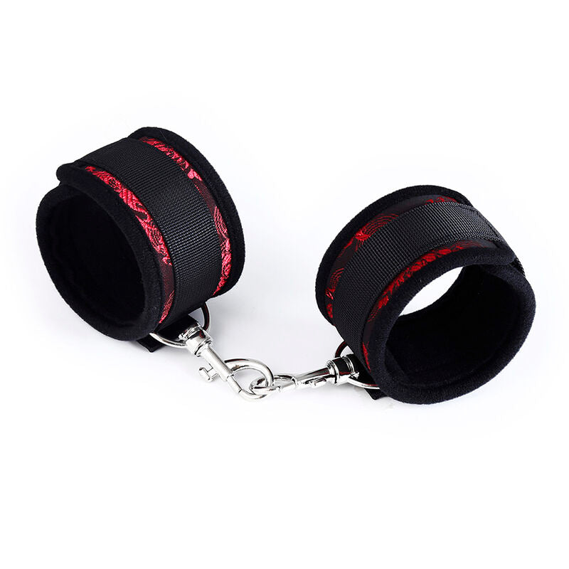 OHMAMA FETISH - SCANDAL HANDCUFFS AND DOLLS