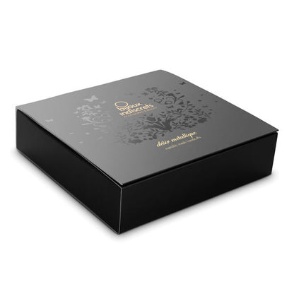 Golden metallic mesh handcuffs by Bijoux Desire Metallique, showcasing intricate design and elegant finish.