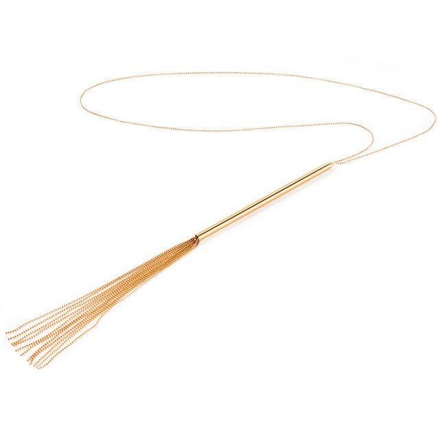Collar de cadenas metálicas de bijou Magnifique, con diseño elegante y brillante, ideal para accesorios de moda.