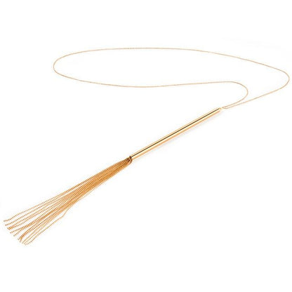 Collar de cadenas metálicas de bijou Magnifique, con diseño elegante y brillante, ideal para accesorios de moda.