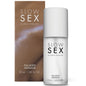 Gel de masaje corporal de 50 ml de BIJOUX SLOW SEX, con textura suave y aroma relajante para masajes sensuales.