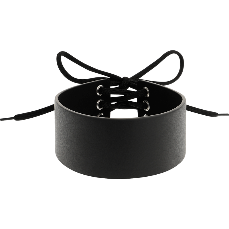 Cadena choker de cuero vegano de la colección Coquette Chic Desire, con diseño elegante y moderno.