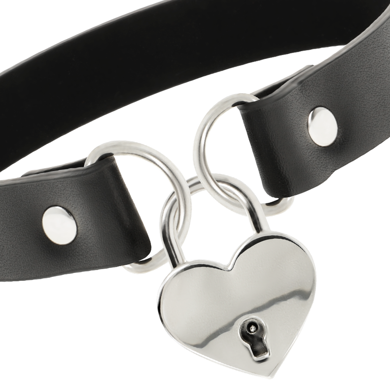 Vegan leather collar with heart and key accessory from Coquette Accessories, showcased in a stylish setting.