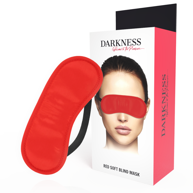 Antifaz rojo recto de la marca Darkness Bondage, máscara oscura para uso en disfraces o juegos de restricción.