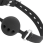 Mordaza transpirable de silicona negra de la marca DARKNESS BONDAGE, ideal para restricción cómoda y segura.
