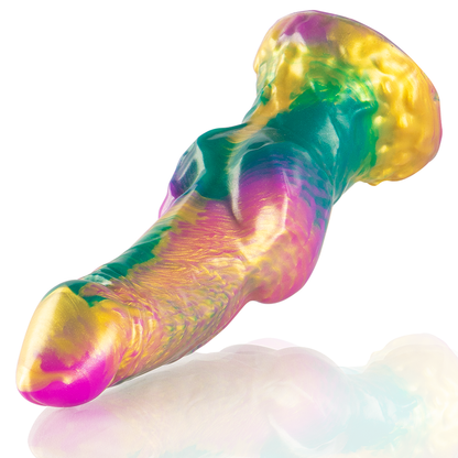 Dildo con testículos arcoíris de placer de la marca EPIC, diseño colorido y realista para uso íntimo.