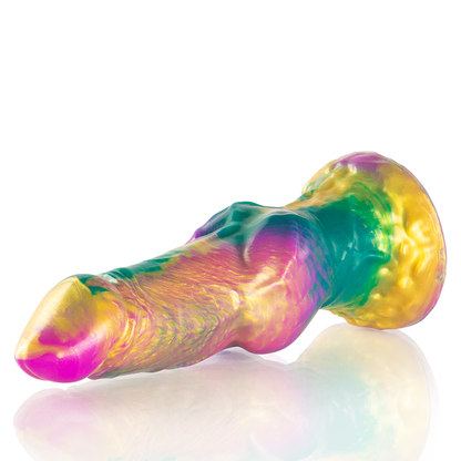 Dildo con testículos arcoíris de placer de la marca EPIC, diseñado para uso íntimo y sensorial, con colores vibrantes y detalles realistas.
