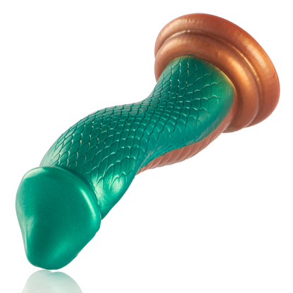 Dildo de silicona verde en forma de cobra de la marca EPIC, con textura realista y diseño ergonómico para placer.