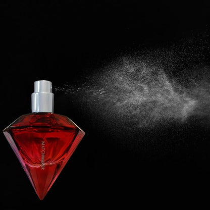 Perfume EYE OF LOVE Matchmaker Red Diamond para ella, frasco de 30 ml con feromonas y fragancia seductora.