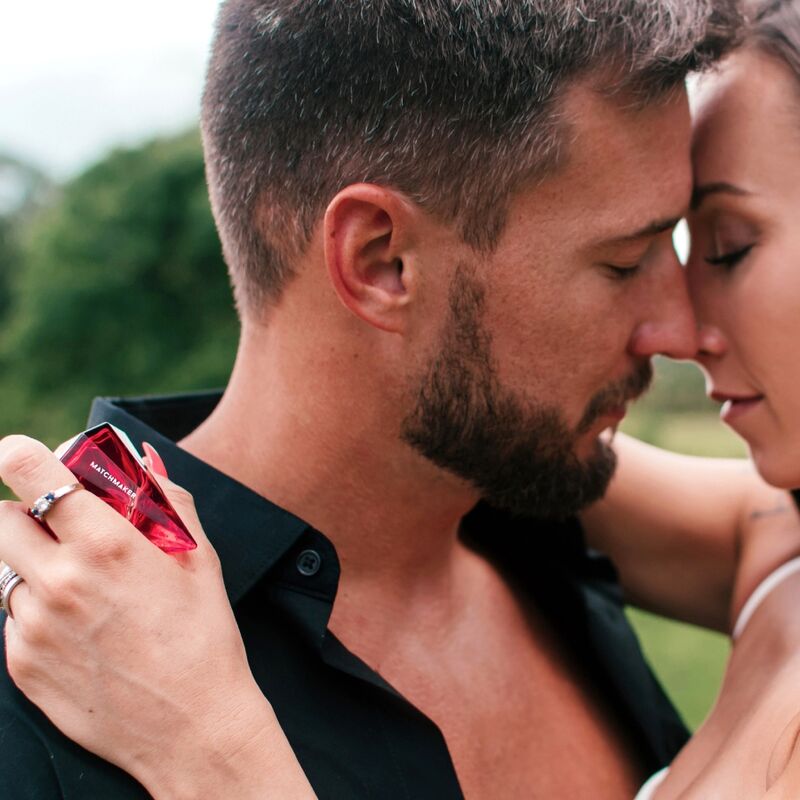 Perfume EYE OF LOVE Matchmaker Red Diamond para ella, frasco de 30 ml con feromonas, aroma seductor y elegante.