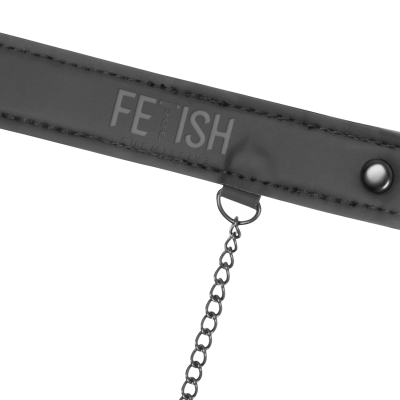 Anilla mordaza con pinzas para pezones de la marca Fetish Submissive Bondage, diseñada para juegos de restricción y BDSM.