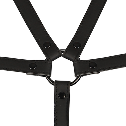 Arnés ajustable para torso y brazos de la colección Fetish Submissive Bondage, material resistente y diseño ajustable para restricción.