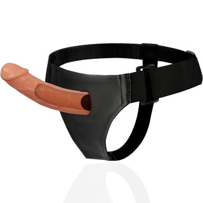 Arnés Attraction Blake hueco de 15.5 cm por 4 cm, arnés de marca Attraction para perros, visible en la imagen.