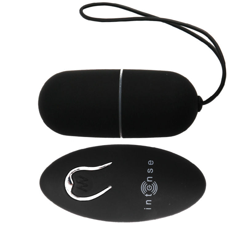 Control remoto negro para el juguete íntimo Flippy I Huevo de la marca INTENSE COUPLES TOYS, con botones y diseño compacto.