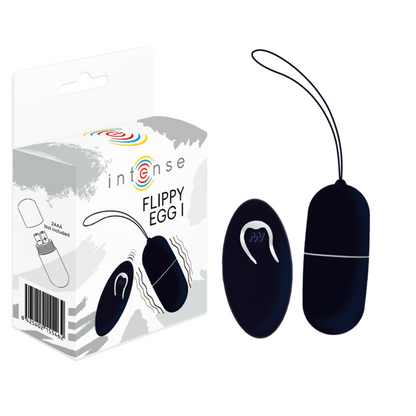 Control remoto negro para juguete íntimo Flippy I Huevo de la marca INTENSE COUPLES TOYS, con botones y diseño compacto.