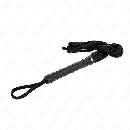 Látigo de cuerda negro KINK Impact & Touch de 56 cm, con cuerda resistente y mango ergonómico, para juegos de impacto.