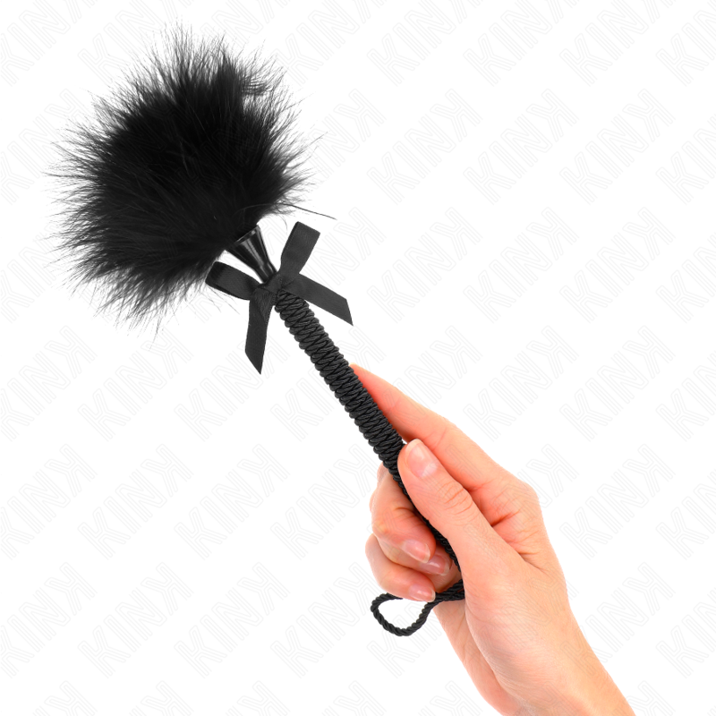 Masaajeador de cuerda de nailon con plumas para cosquillas y lazo negro, de 25 cm, de la marca KINK Impact & Touch.
