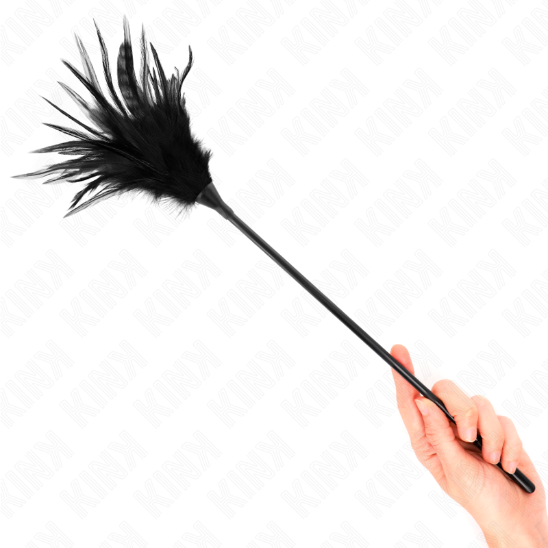 Plumas múltiples negras para cosquillas de 45 cm de la marca KINK Impact & Touch, con suaves plumas negras para sensaciones delicadas.