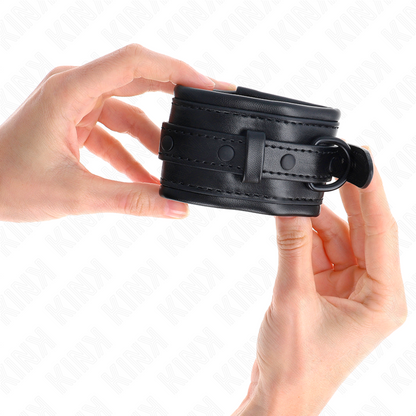 KINK - ADJUSTABLE WRISTBANDS BLACK 20-30 CM X 6 CM