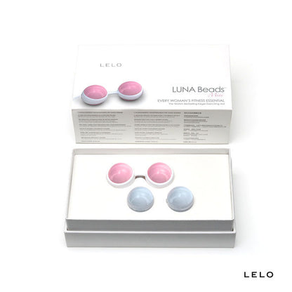 LELO LUNA BOLAS KEGEL, elegant kegel exercise balls in soft silicone, displayed on a neutral background.