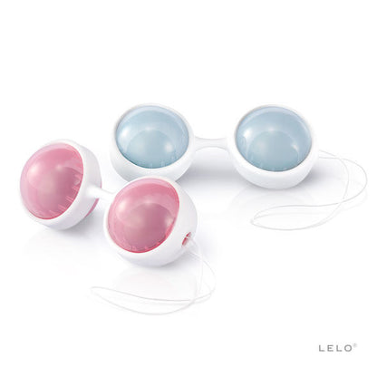 LELO LUNA BOLAS KEGEL exercise balls in elegant design, showcasing the smooth surface and distinct colors.