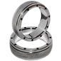 Anillo metálico para pene y testículos de 50 mm de la marca METAL HARD, hecho de metal resistente y duradero, en color plateado.