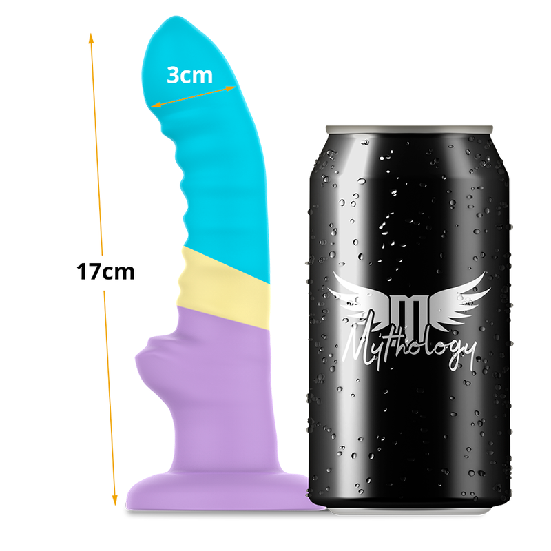 Dildo de fantasía Mythology Colby en color pastel, con textura suave y diseño ergonómico para uso íntimo.