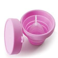 Esterilizador de copa menstrual NINA KIKÍ, compacto y fácil de usar, para mantener la higiene de la copa menstrual.