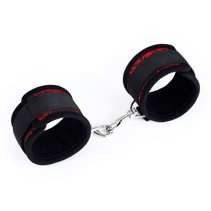 OHMAMA FETISH - SCANDAL HANDCUFFS AND DOLLS