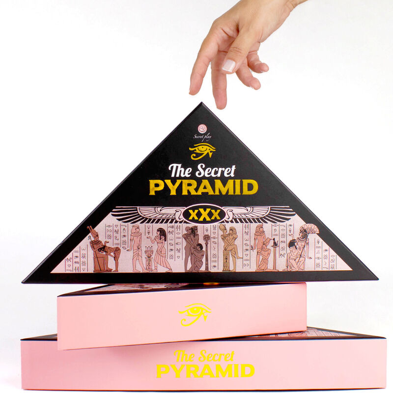 SECRETPLAY Juego La Pirámide Secreta board game featuring colorful pyramid design and multi-language instructions.