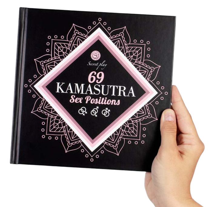 Libro de posturas sexuales SECRETPLAY Kamasutra de 100% GAMES, con ilustraciones para mejorar la intimidad en pareja.