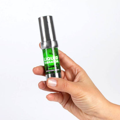 Vibrador líquido Fresh de SECRETPLAY, estimulador e intensificador en envase de 15 ml, con diseño compacto y transparente