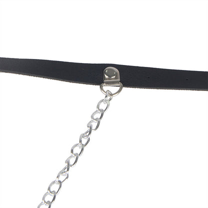 Arnés de cuero negro tipo cinturón de la marca SUBBLIME FETISH, con diseño ajustable en talla única, para uso íntimo.